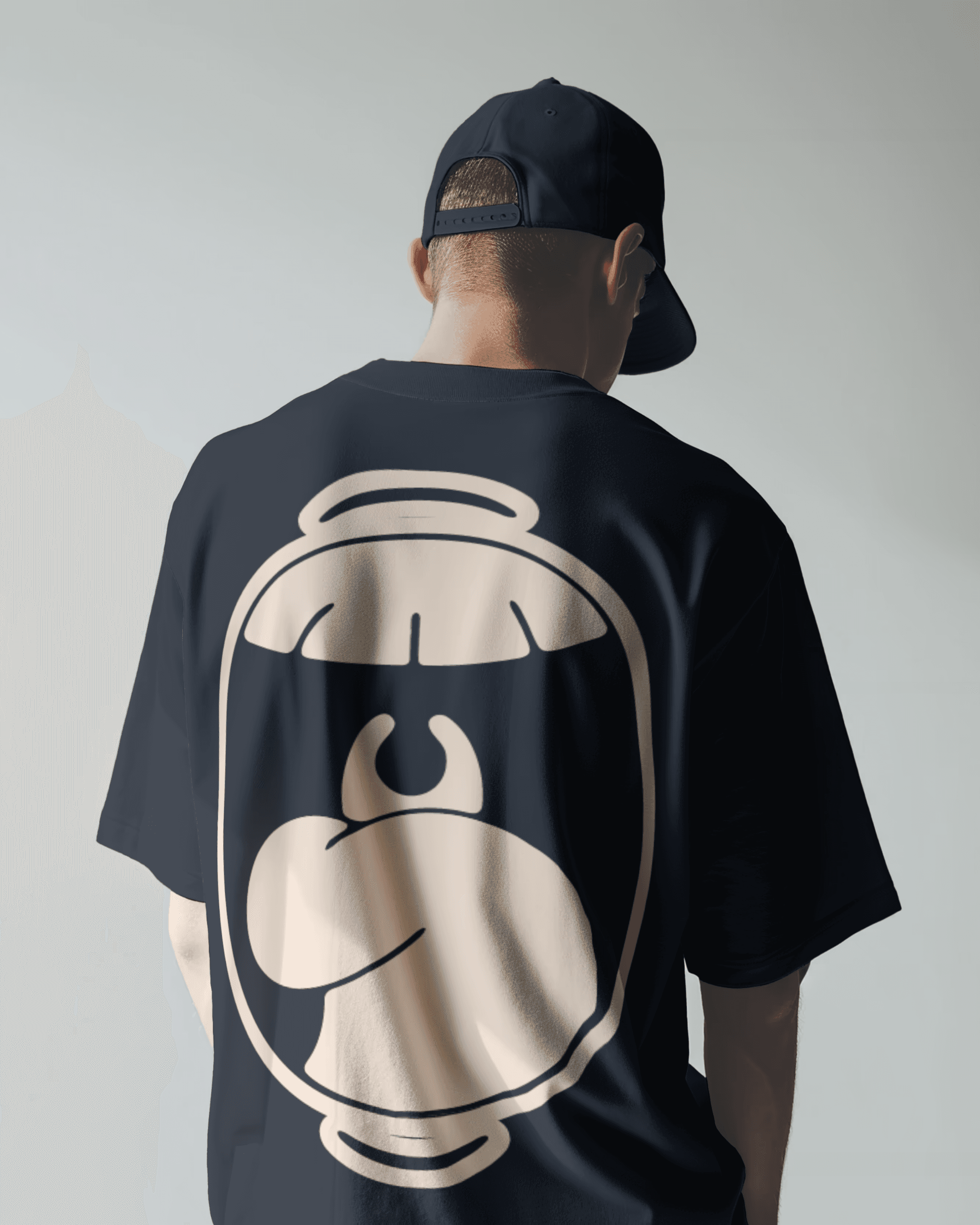 Oversized tee with big mouth back print